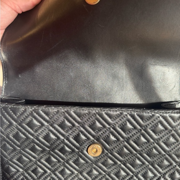 Tory Burch Fleming Purse - Picture 4 of 10